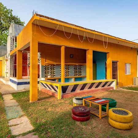 Mini Homestay Кгаджураго Екстер'єр фото